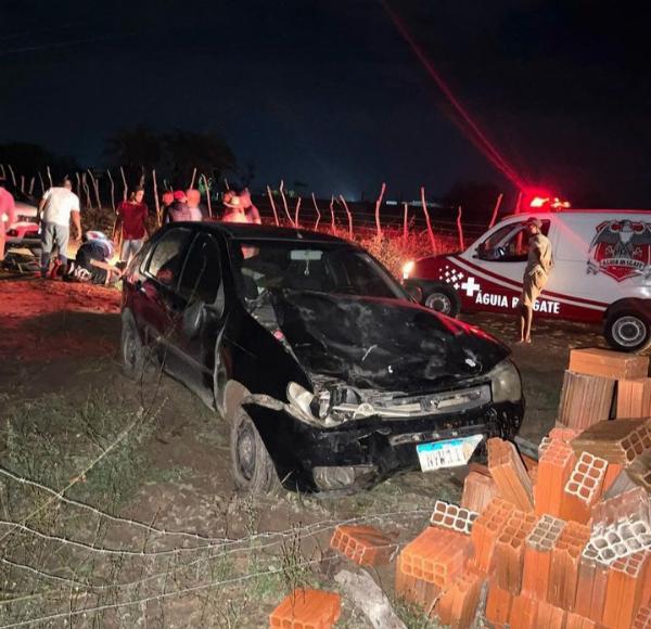  Dois homens ficam gravemente feridos após acidente com cavalo em Conceição do Coité