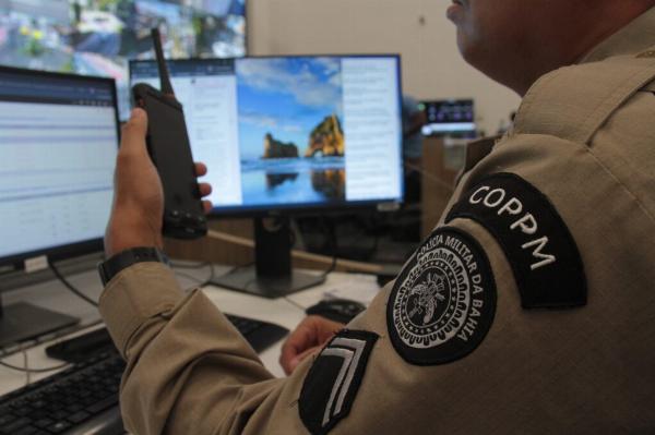 Bandidos levam carro de policial militar em Serrinha