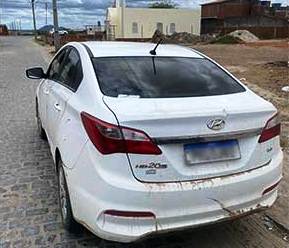 PM recupera carro com placa clonada em Santaluz