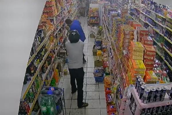 Comerciante baleado dentro de mercadinho em Nova Fátima