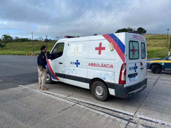 PRF intensifica fiscalização de veículos utilizados no transporte de pacientes em TFD