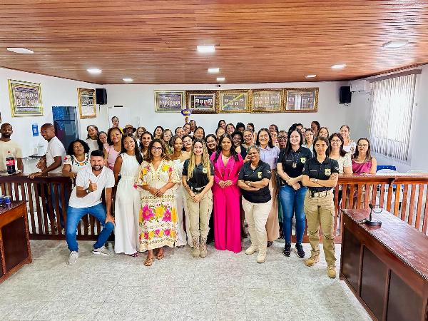 Em alusão ao dia da mulher, Polícia Civil realiza palestra informativa em Tanquinho