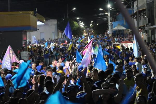 Eleições no interior da Bahia têm festa nas ruas, famílias divididas e ultrapolarização