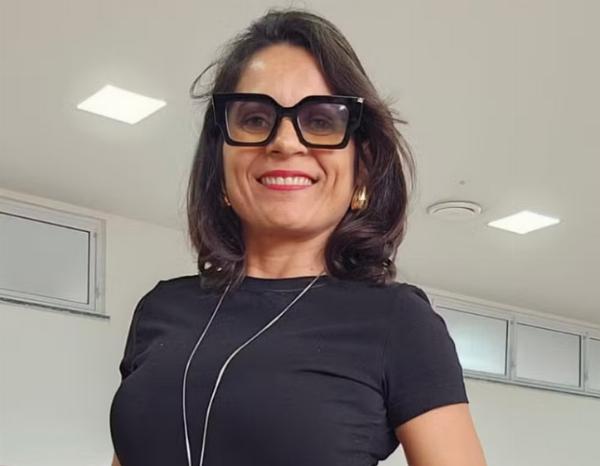 Professora de Cipó acerta tema de redação do Enem e vira "diva" dos alunos