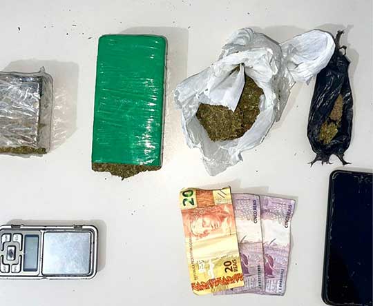 Homem é preso com meio quilo de maconha em Conceição do Coité