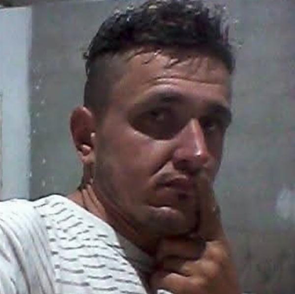 Homem é morto a tiros enquanto pilotava moto em Conceição do Coité