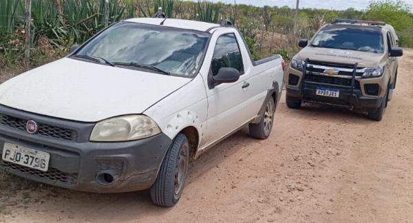 Polícia apreende picape Strada adulterada em Retirolândia